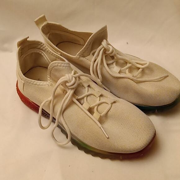 Wanted white rainbow soled infinity sneaker. Size 8 - Picture 1 of 6